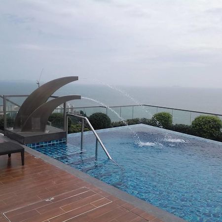 Peak Tower In Phatumnak Pattaya Buitenkant foto